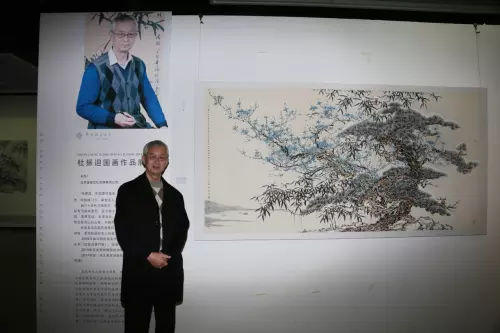 杜振迎中國(guó)畫作品展在中國(guó)國(guó)家畫院（國(guó)展）美術(shù)中心隆重開幕 岳平安董事長(zhǎng)受邀出席